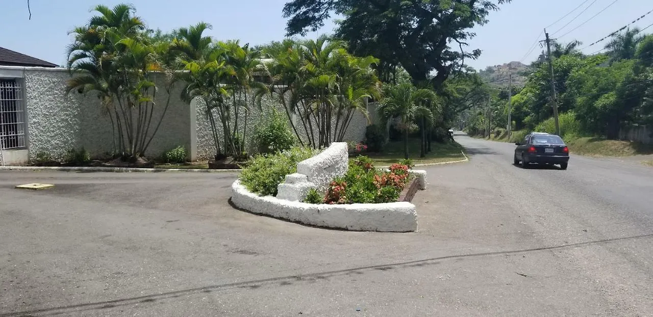 The Rock Villa Kingston